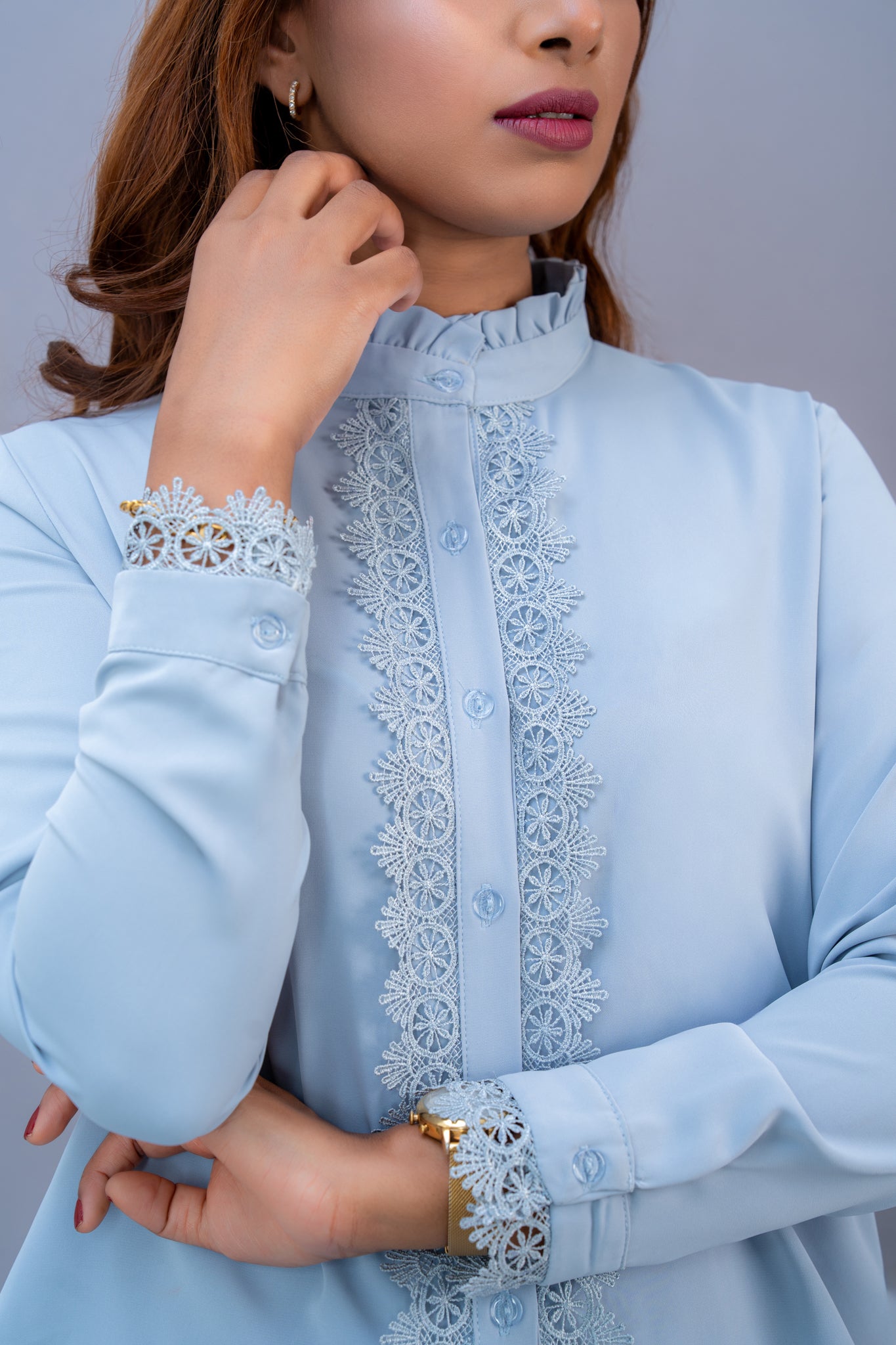 S132 | Lila Lace Detailed Shirt