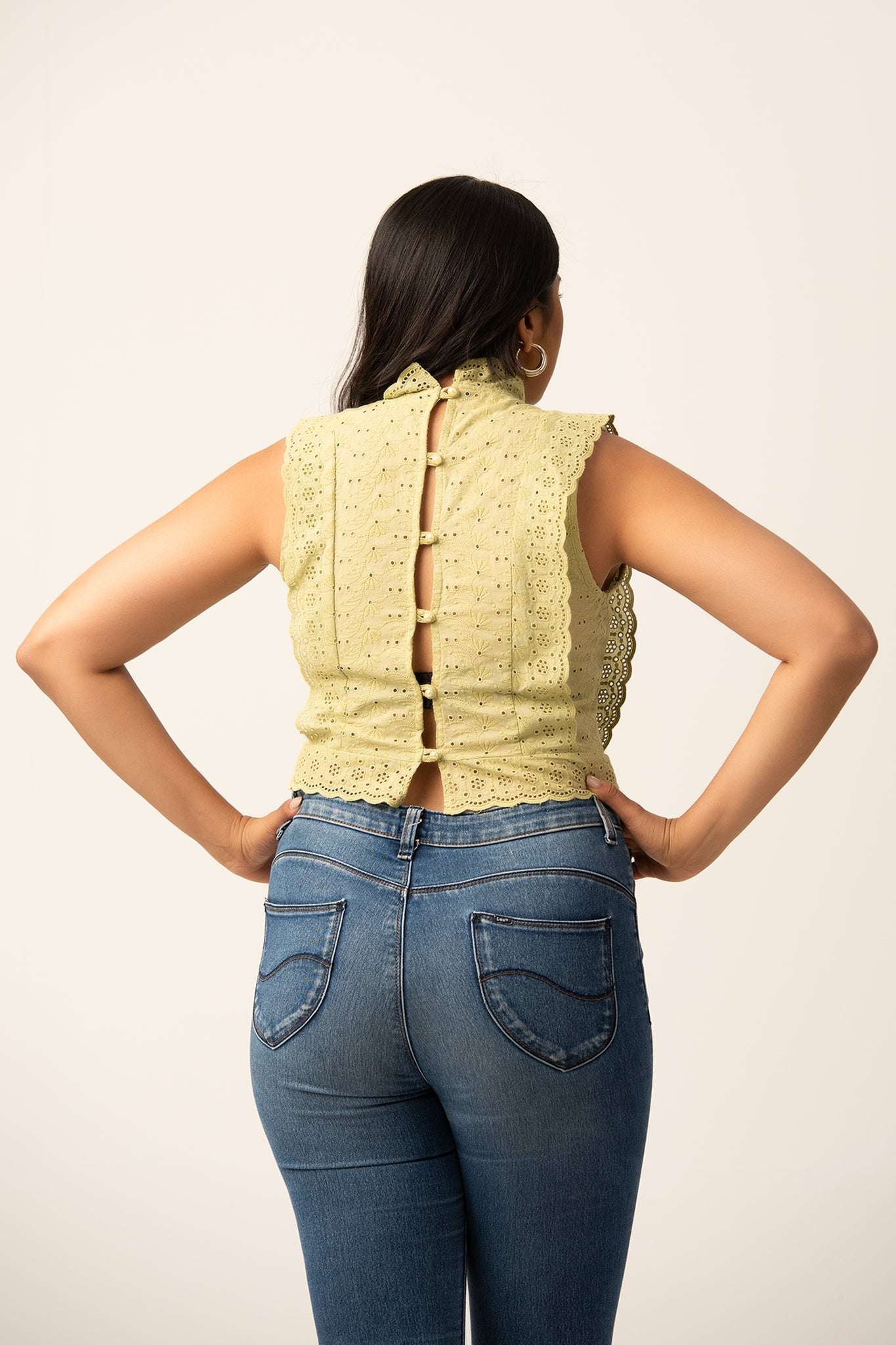 T134 l Lace Cutlon Top