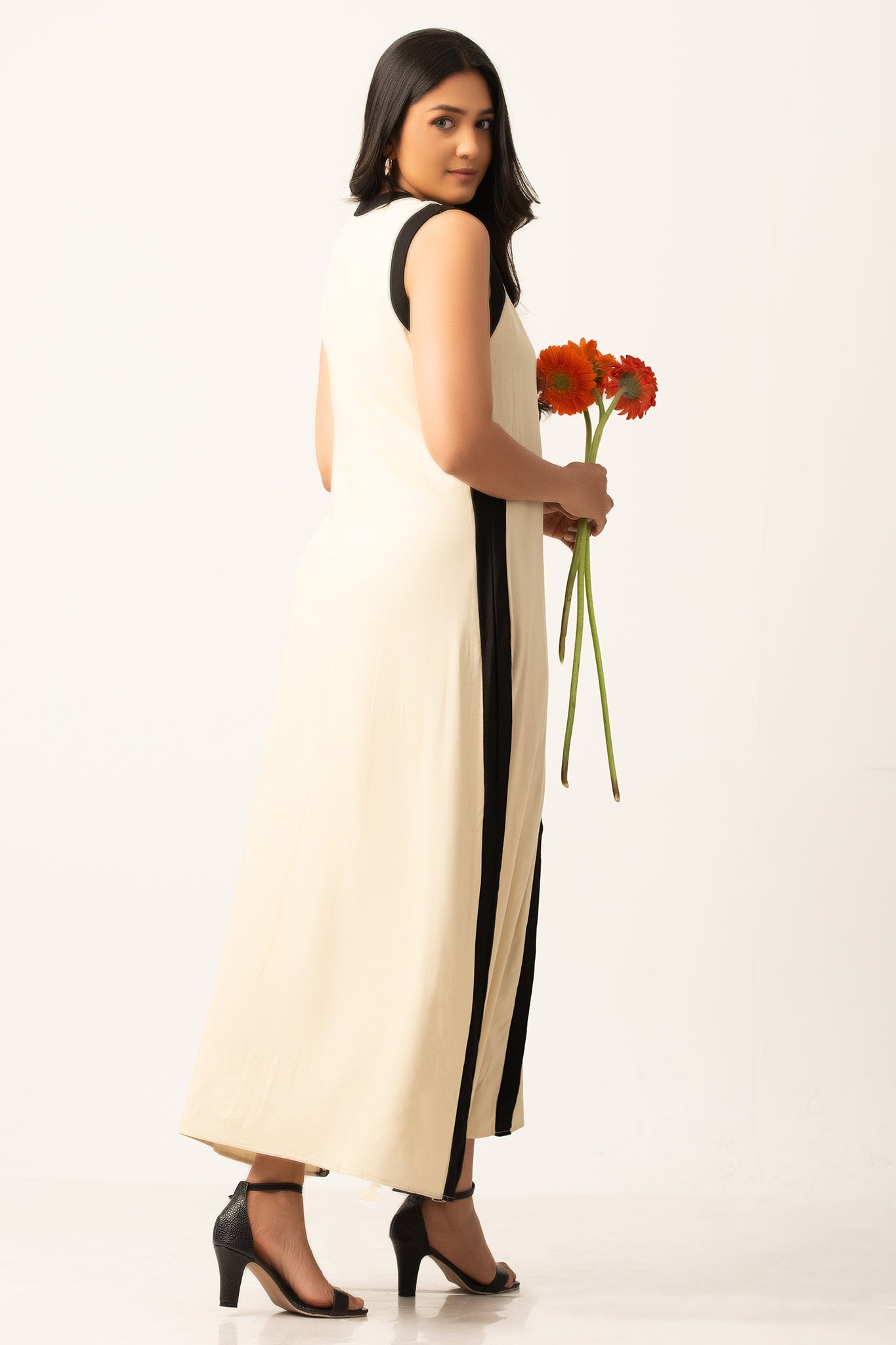 D131 | Contrast Stripe Maxi Dress