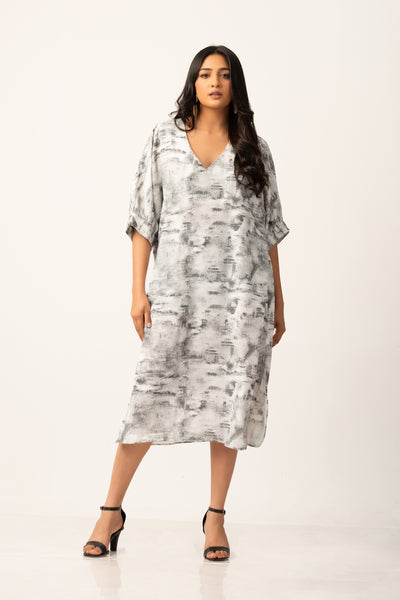 D149 l Linda Midi Dress