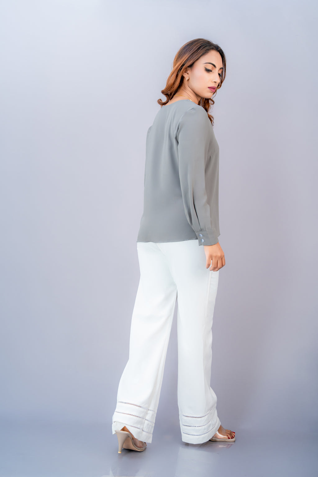 T198 | Arrow Top