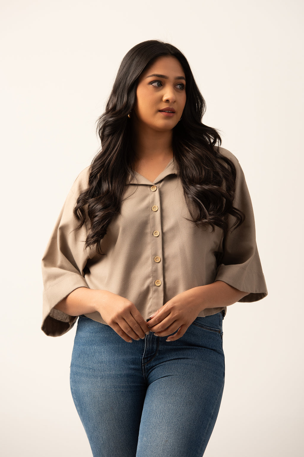 S141 | Cro Linen Crop Shirt
