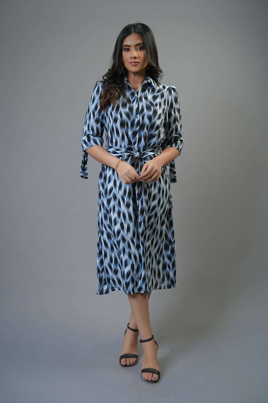 D174 l Breeza Midi Dress