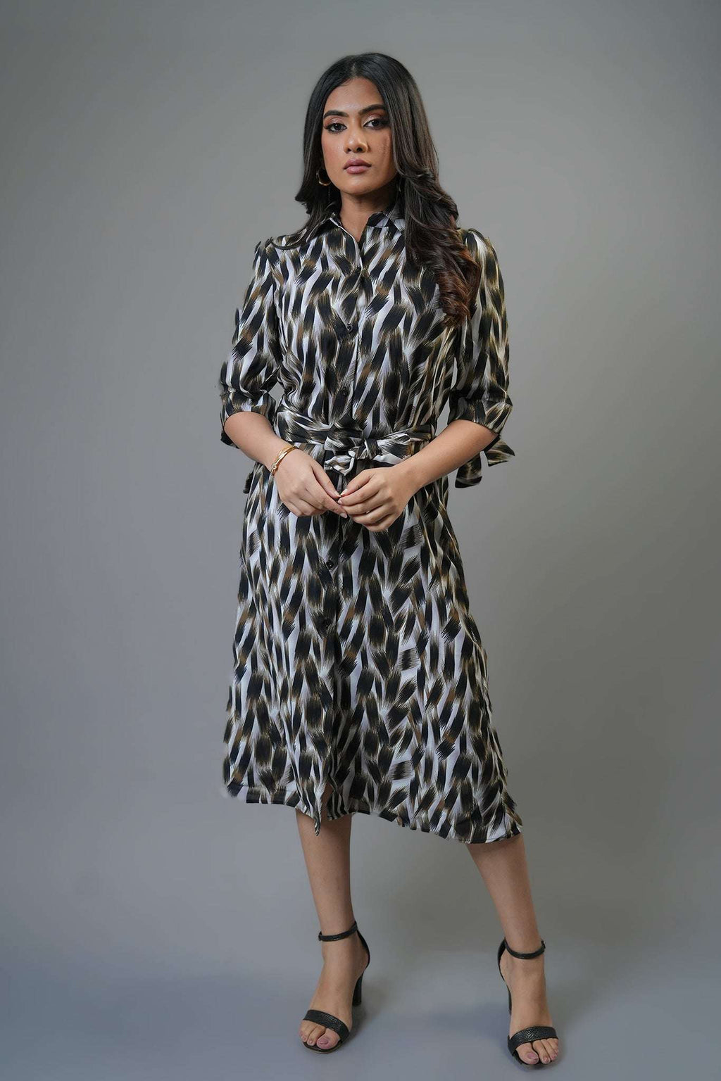 D174 l Breeza Midi Dress