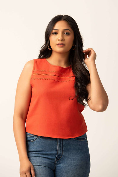 T146 l Linen Lace Top