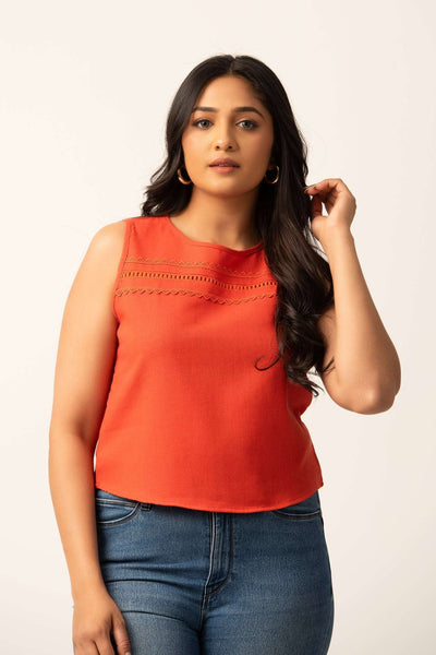 T146 l Linen Lace Top