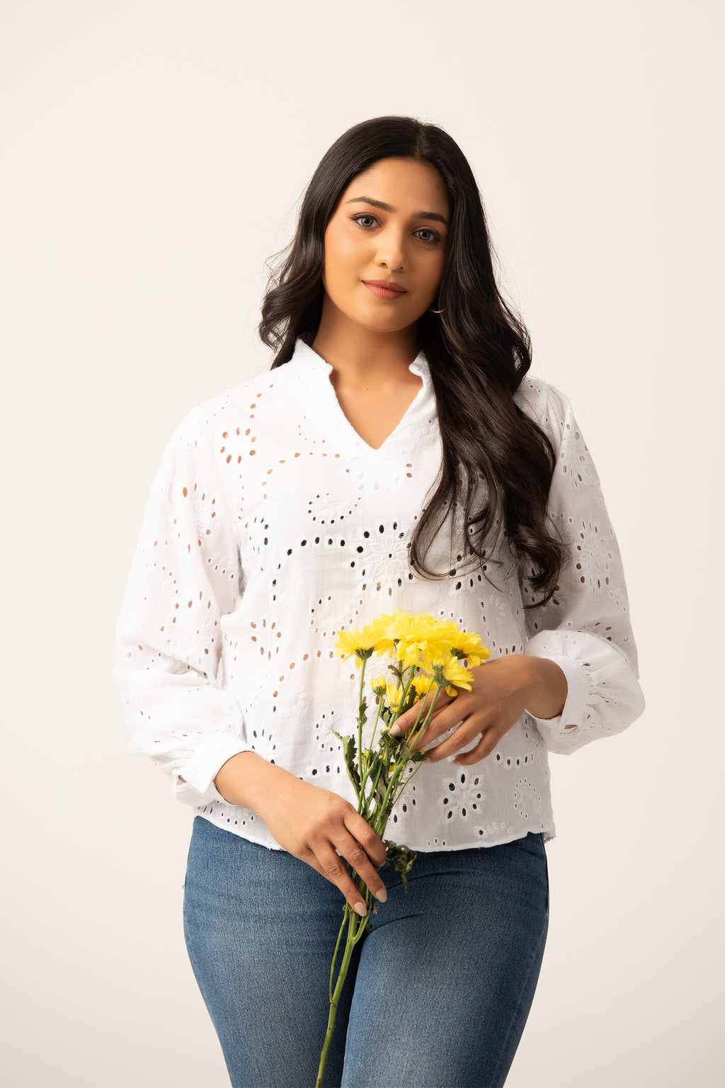 T122 | Long Puff Sleeve Cutlon Top