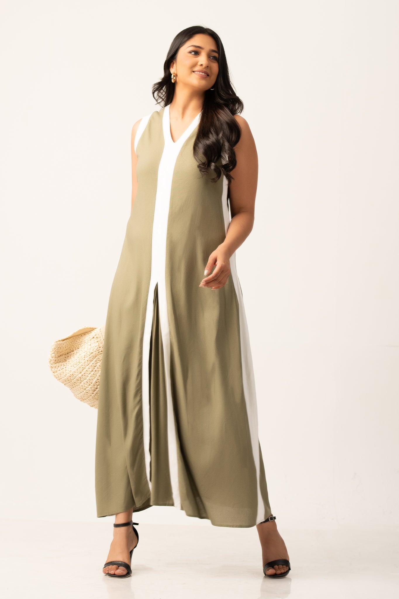 D131 | Contrast Stripe Maxi Dress