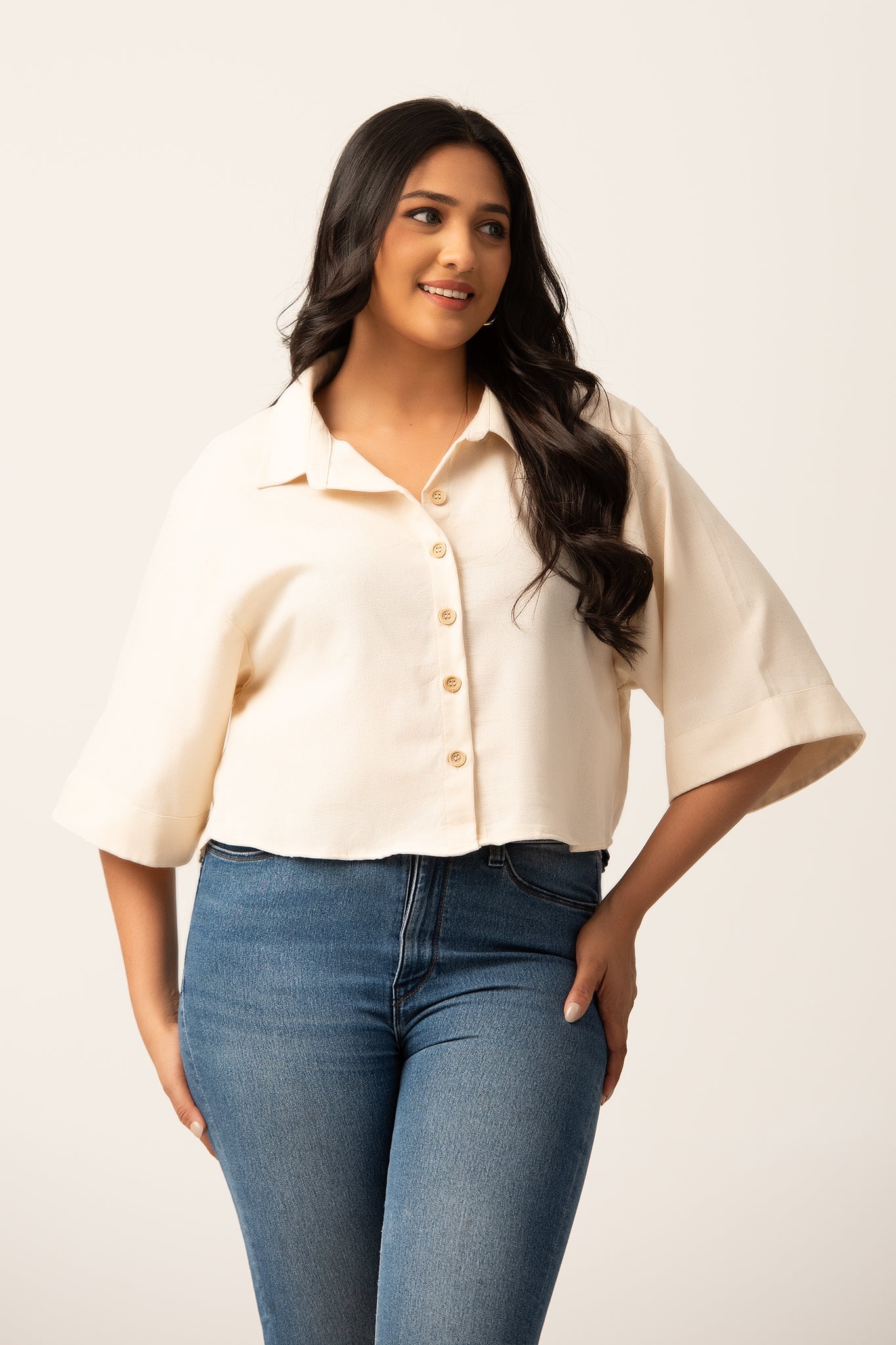 S141 | Cro Linen Crop Shirt