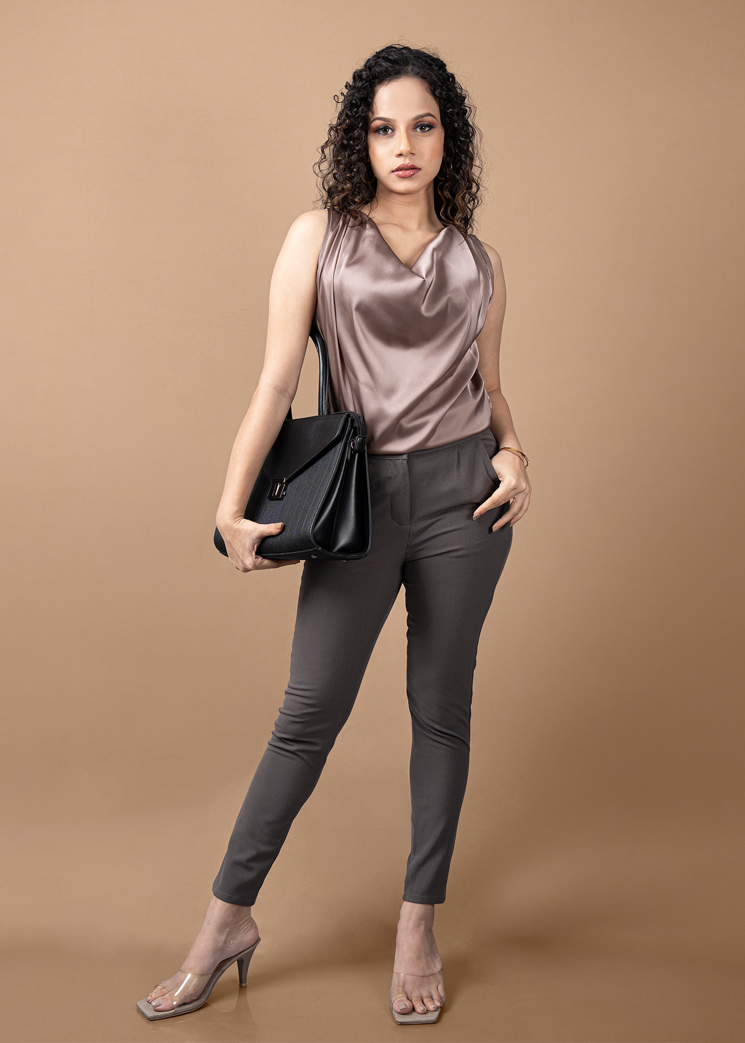 T263 | Flow Top