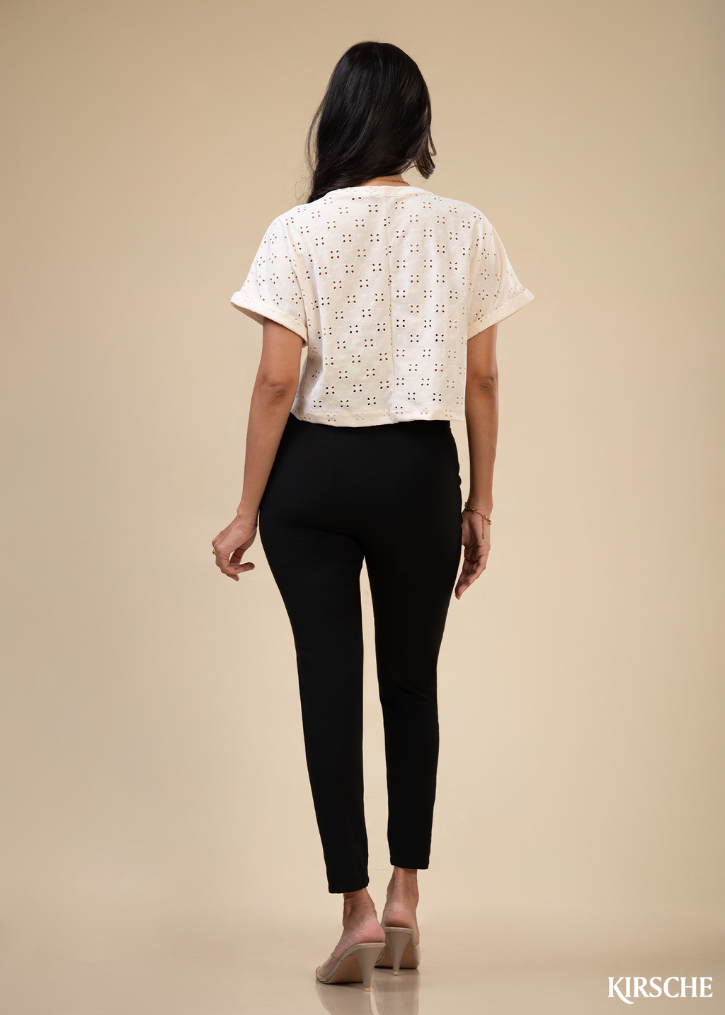 T258 | Aira Top