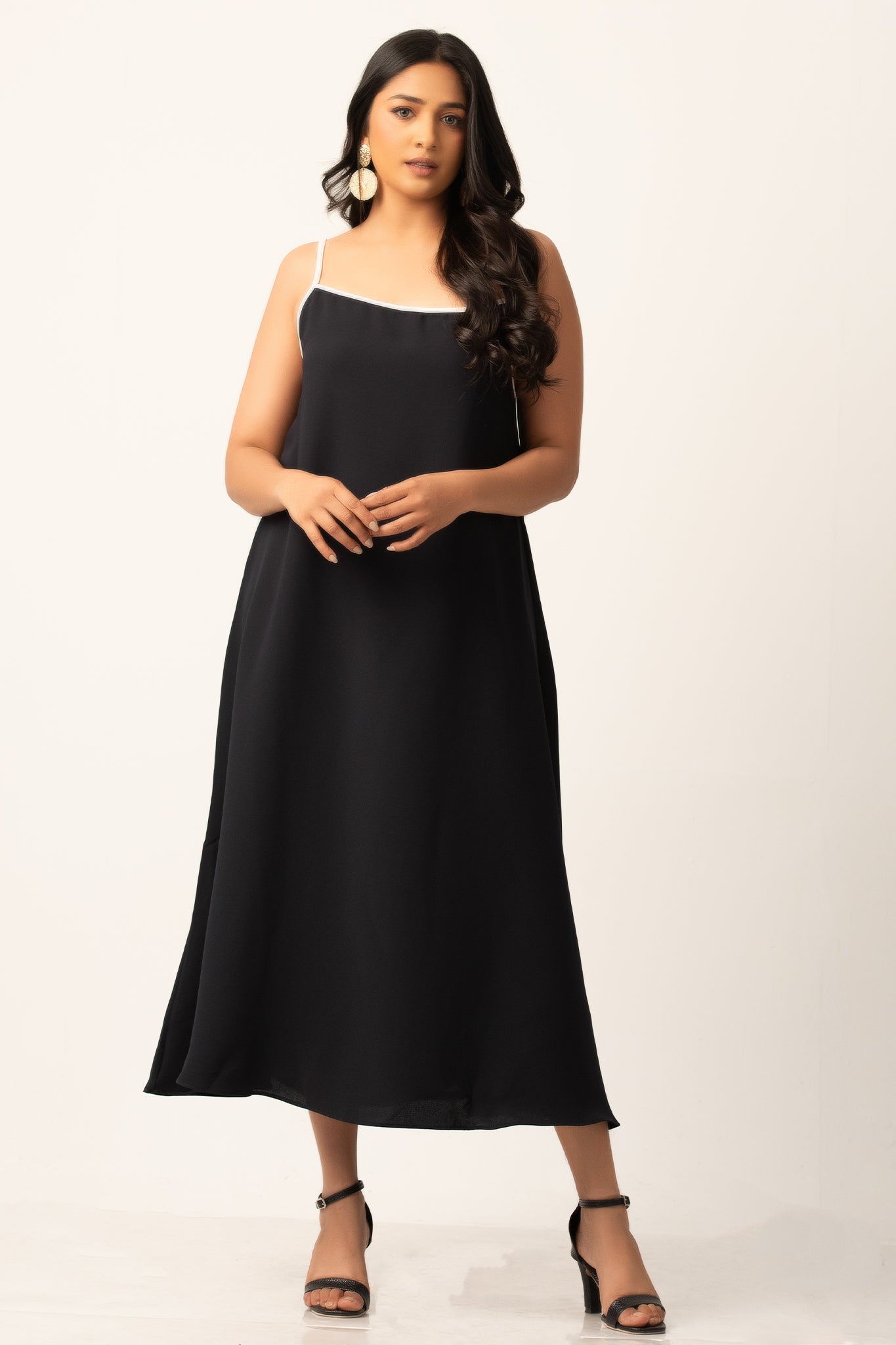 D090 | Ramona Midi Dress