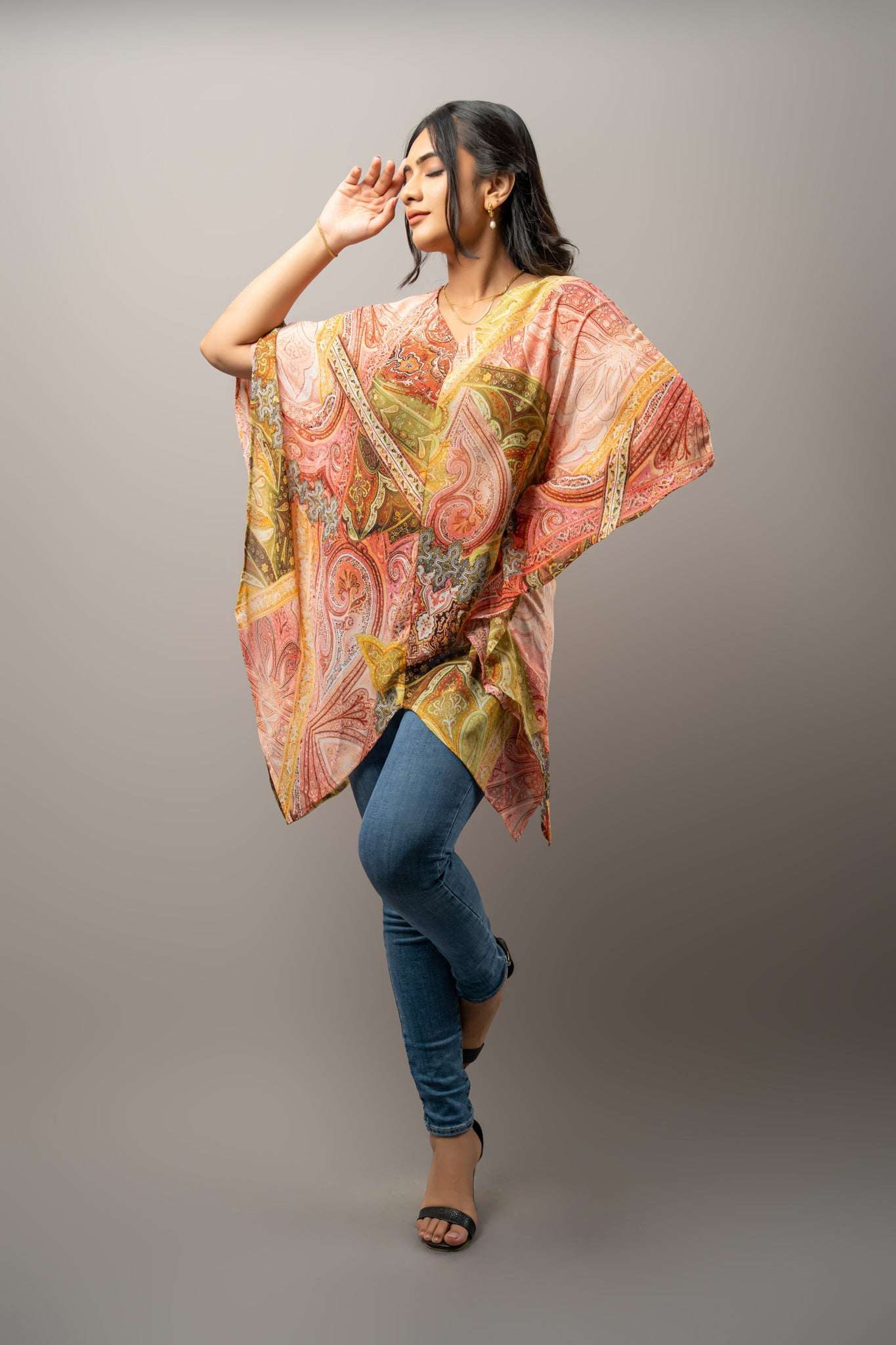 T206 l Caftan Top