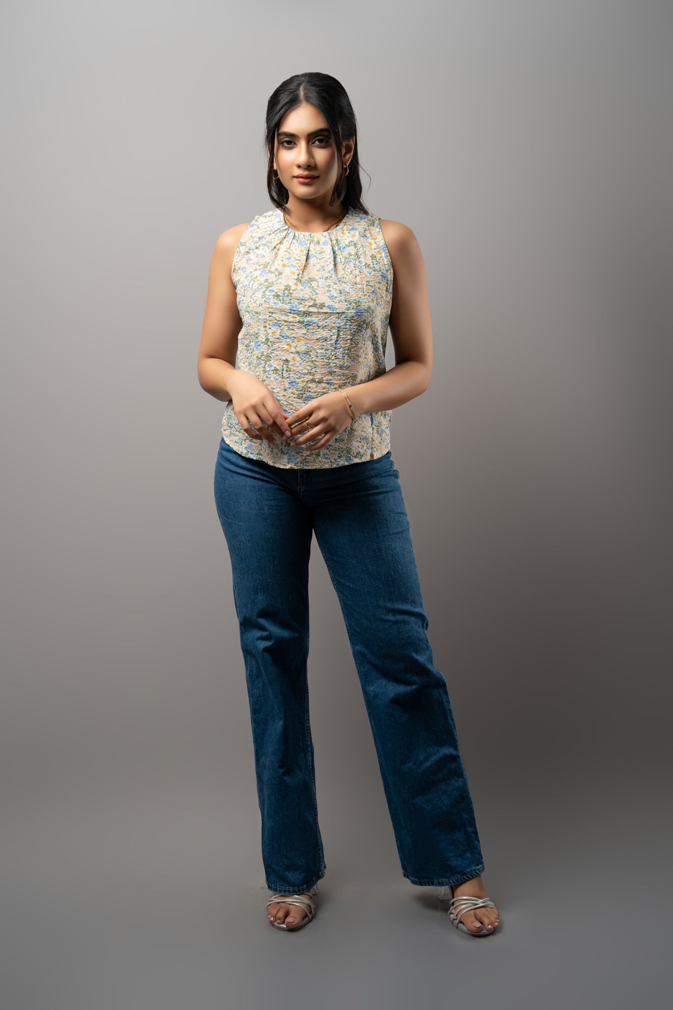 T182 | Floral Bib Top