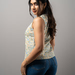 T182 l Floral Bib Top - Image 7