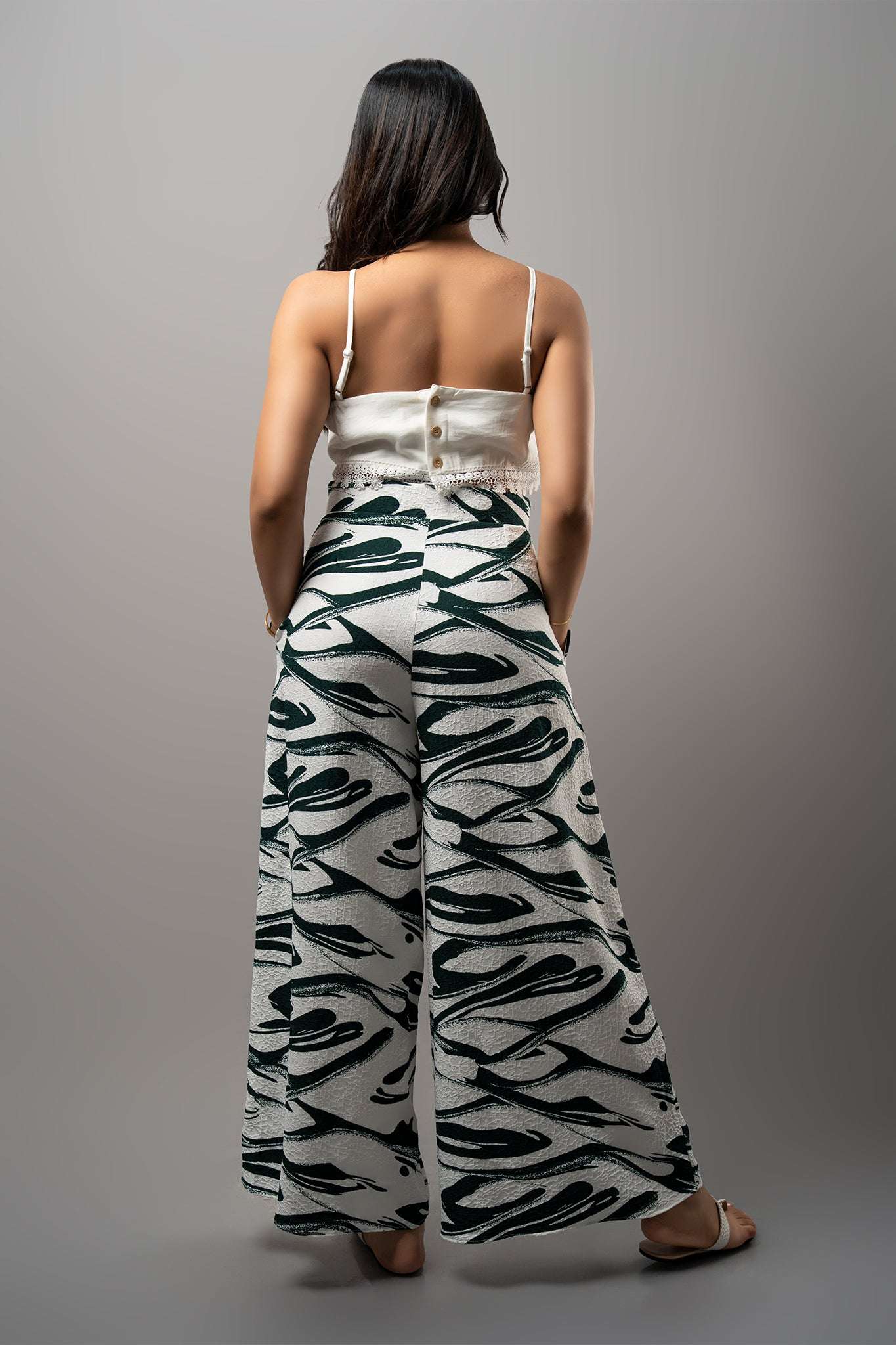 P208 l Printed Wide Leg Pant