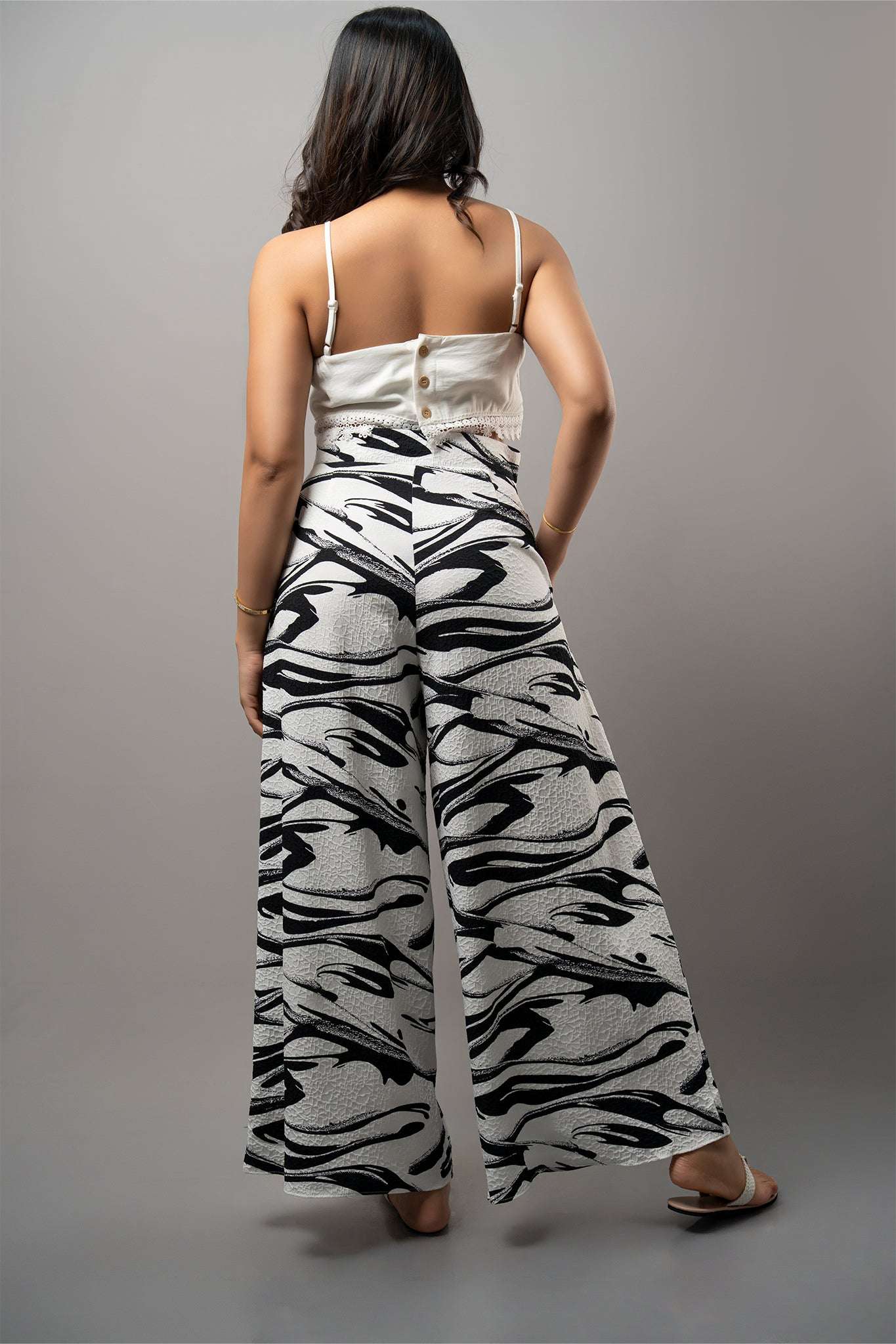 P208 l Printed Wide Leg Pant
