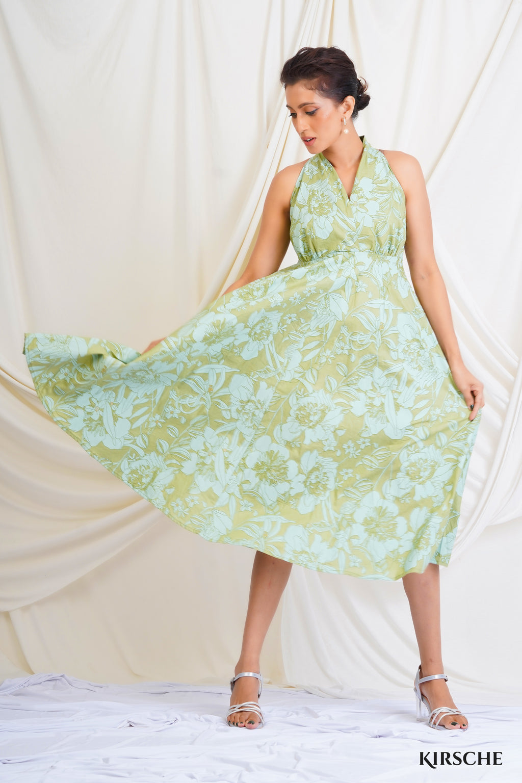 D052 | Printed Halter Neck Midi Dress