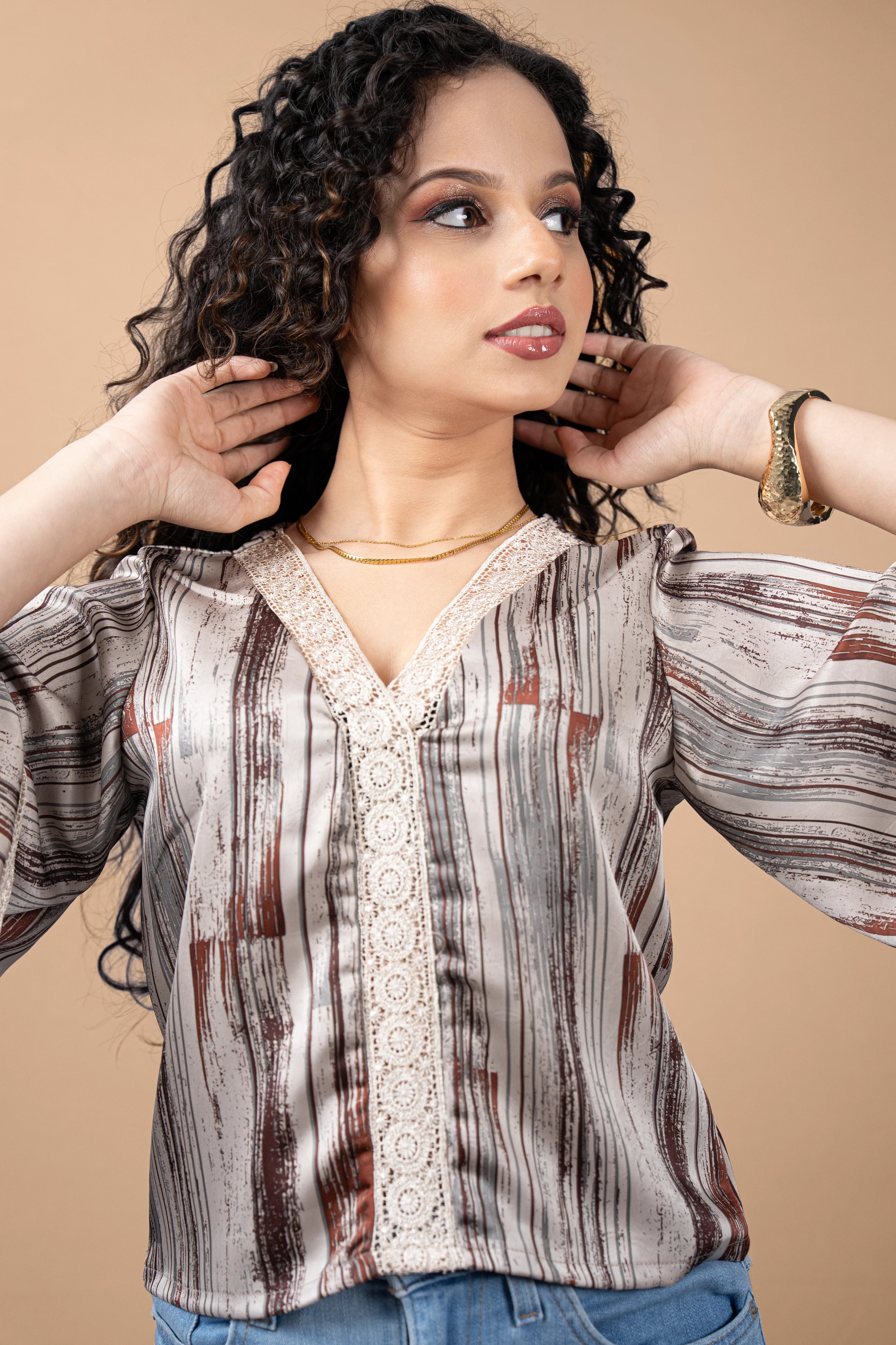 T287 |  Brows Top