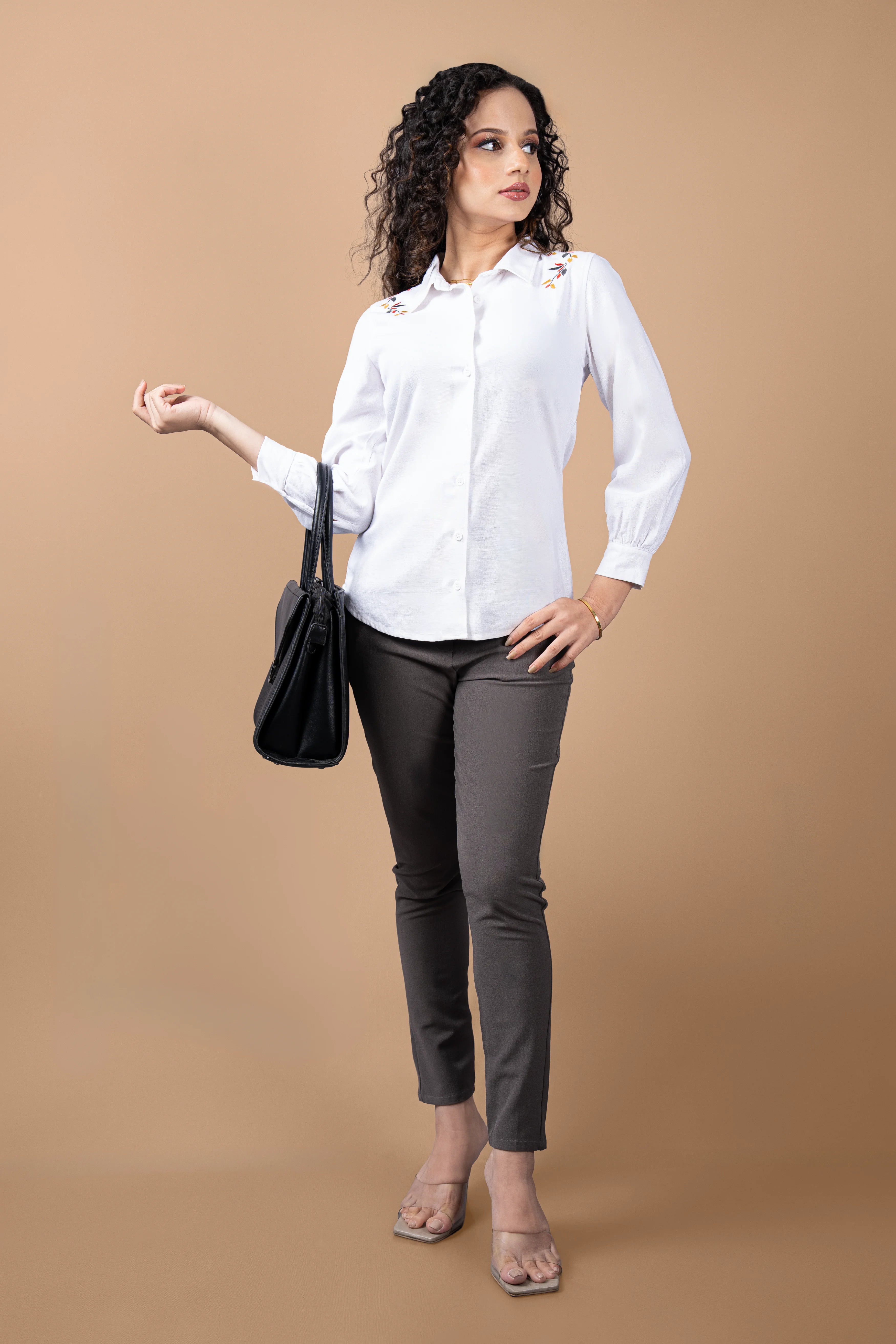 S025 | Front Emb Linen Shirt