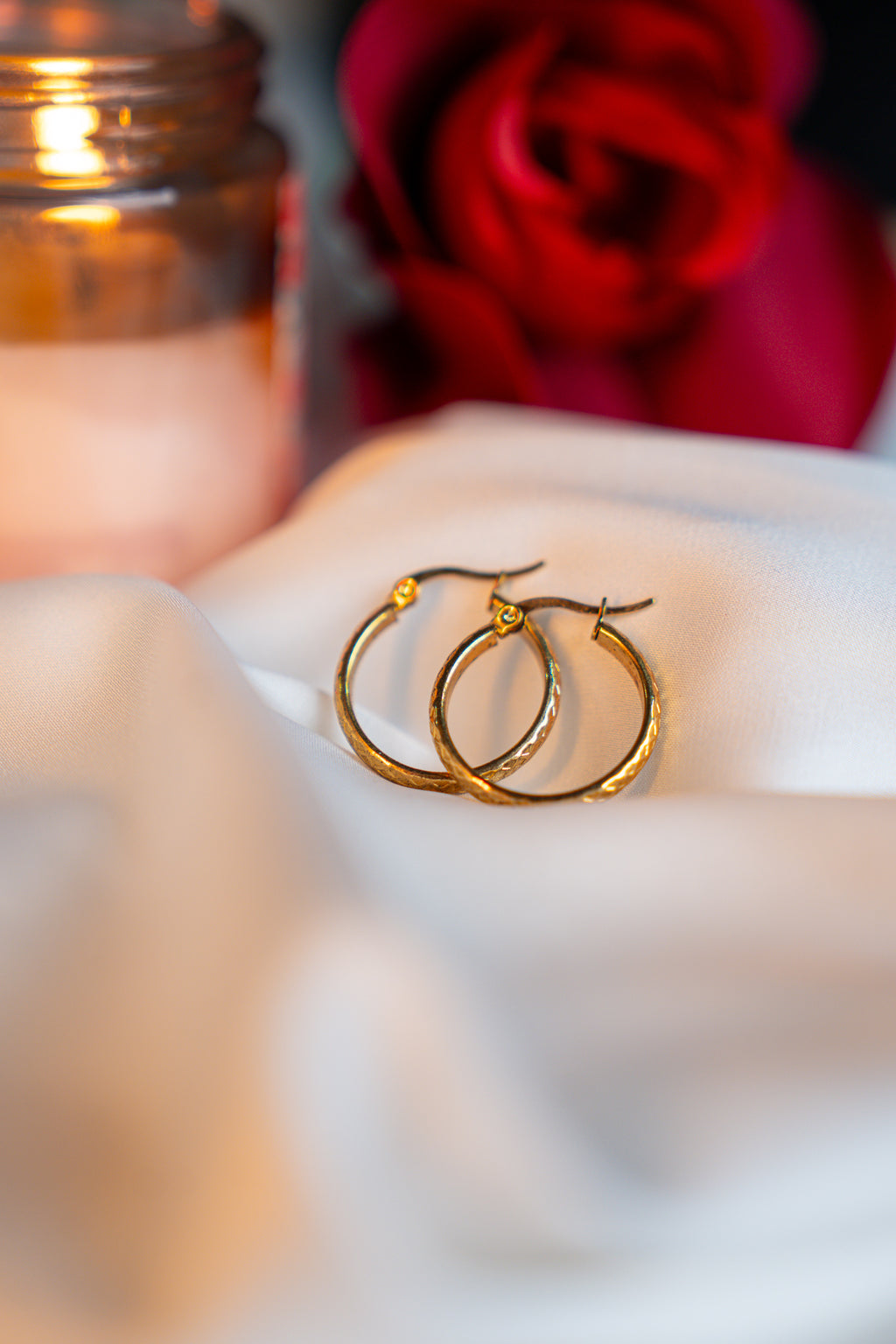 Wite Mesh Hoop Earring