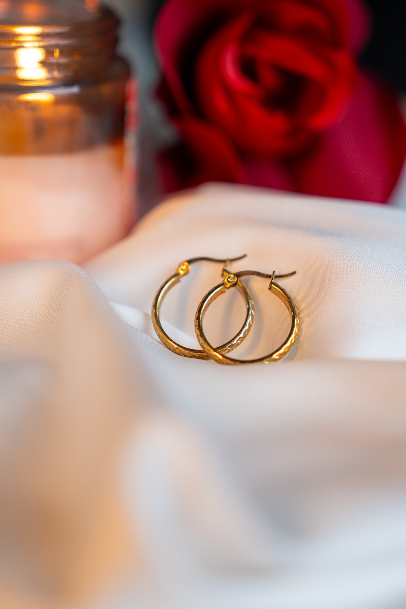 Wite Mesh Hoop Earring