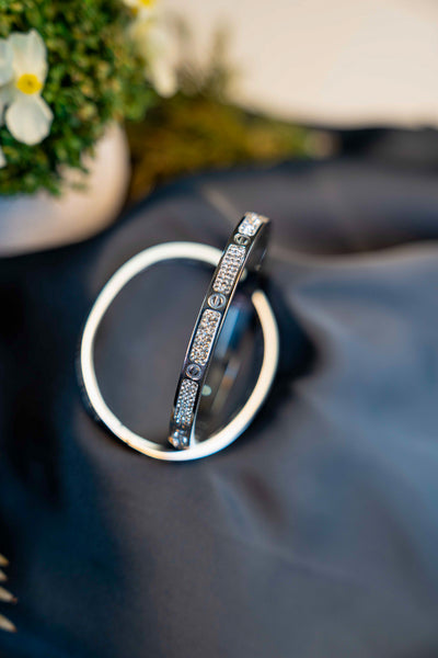 SILVER DESIGN BANGLE