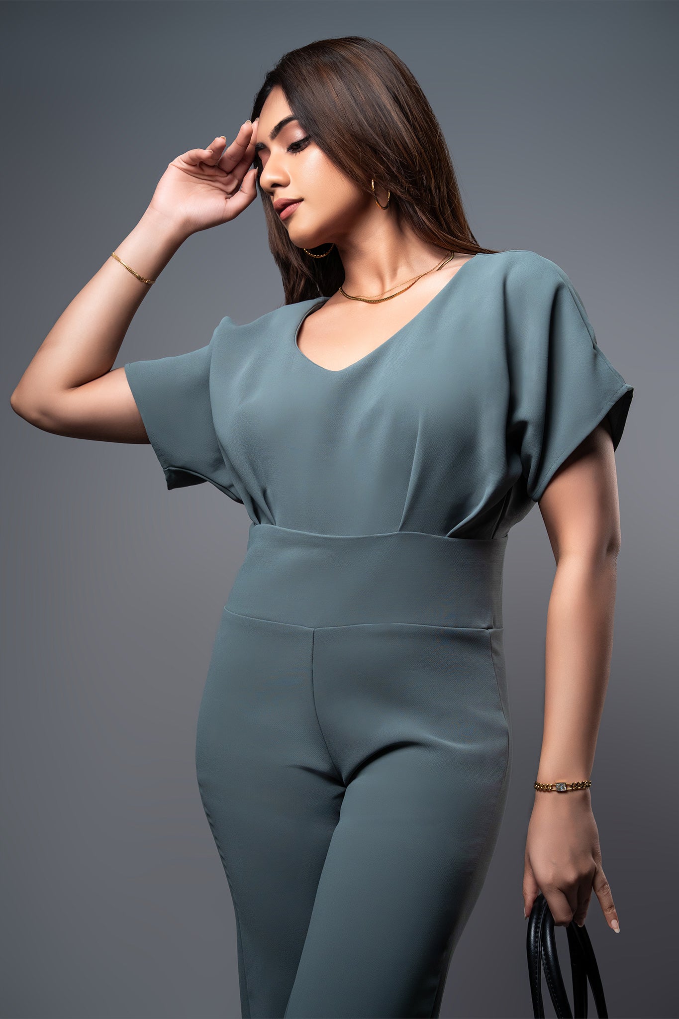 J120 | V Neck Jumpsuit