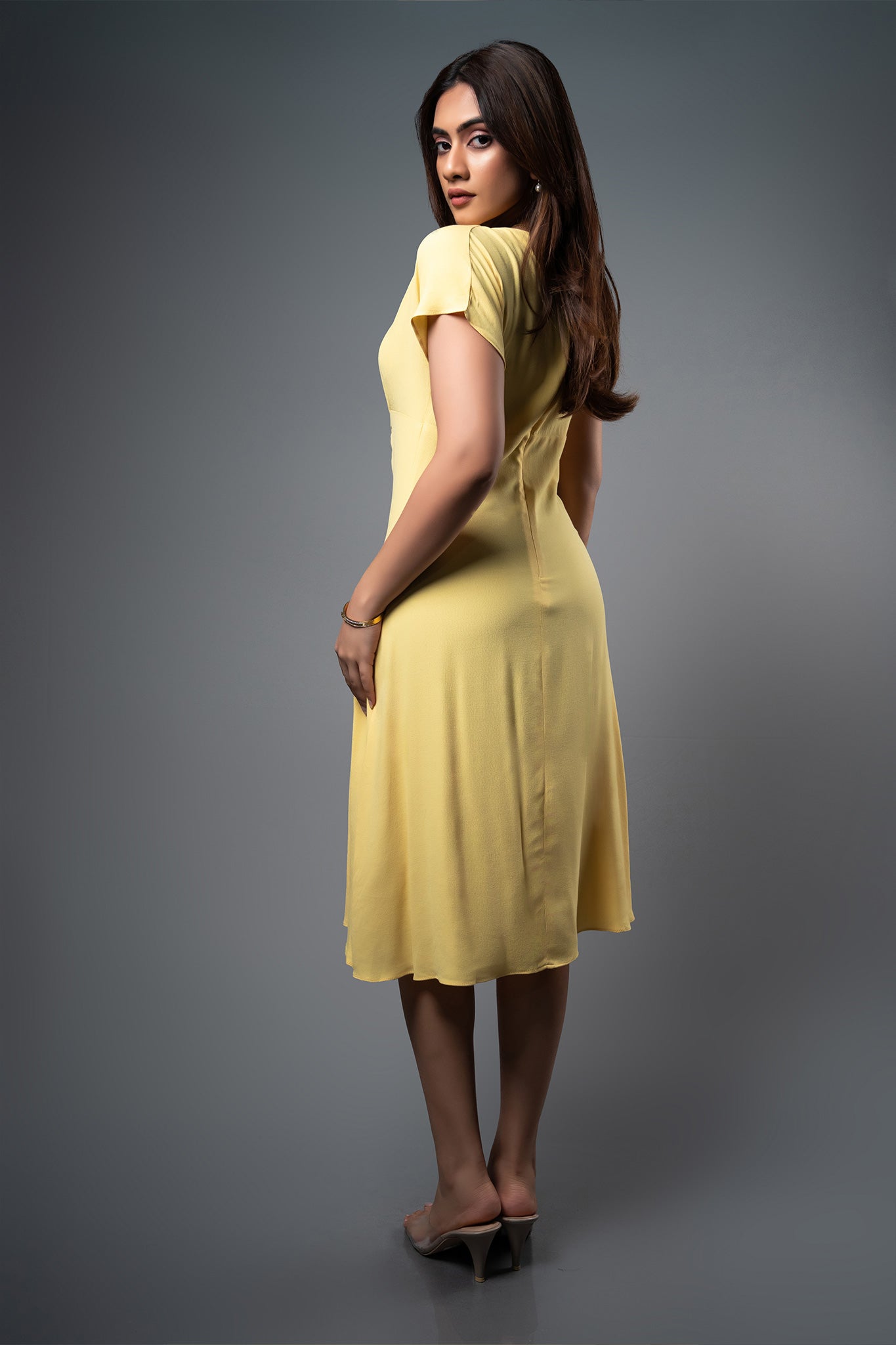 D125 | Serin Midi Dress