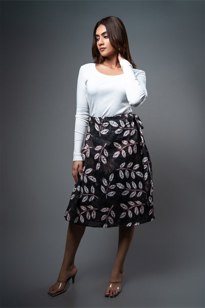 SK152 l Tie Rap Skirt