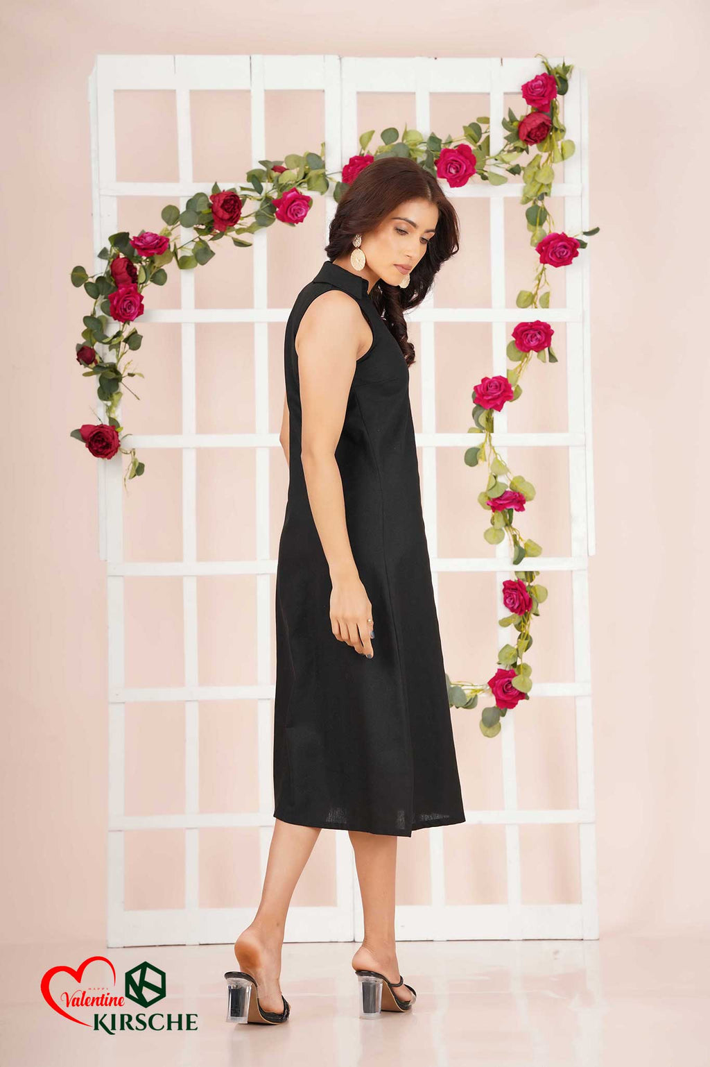D105 | Collar Halter Neck Midi Dress