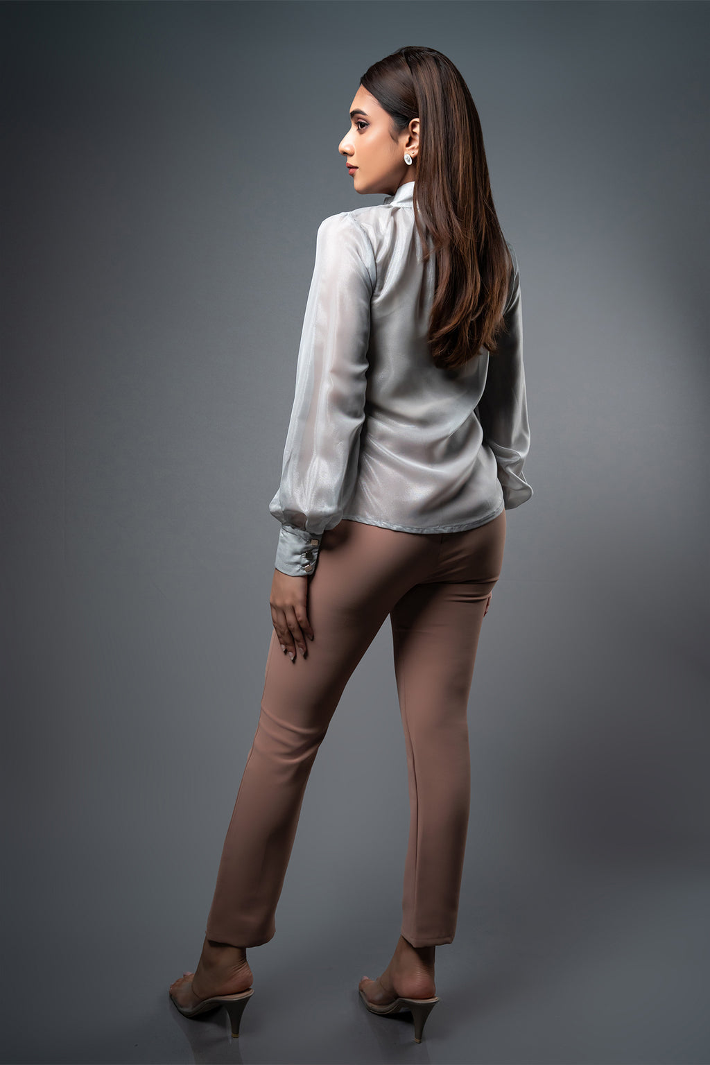 T071 | High Neck Gathered Top