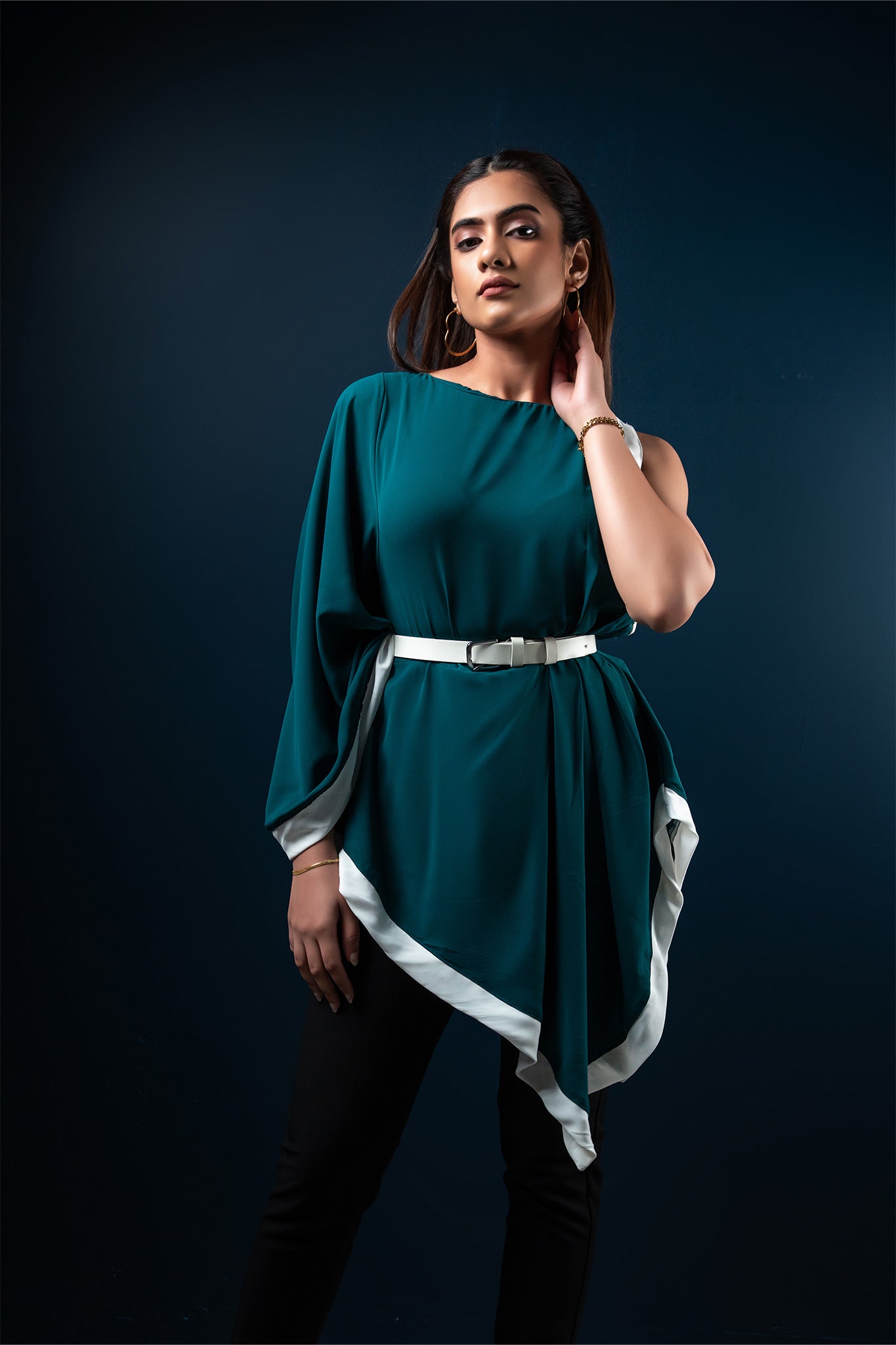 T077 | White Strap Detailed Top