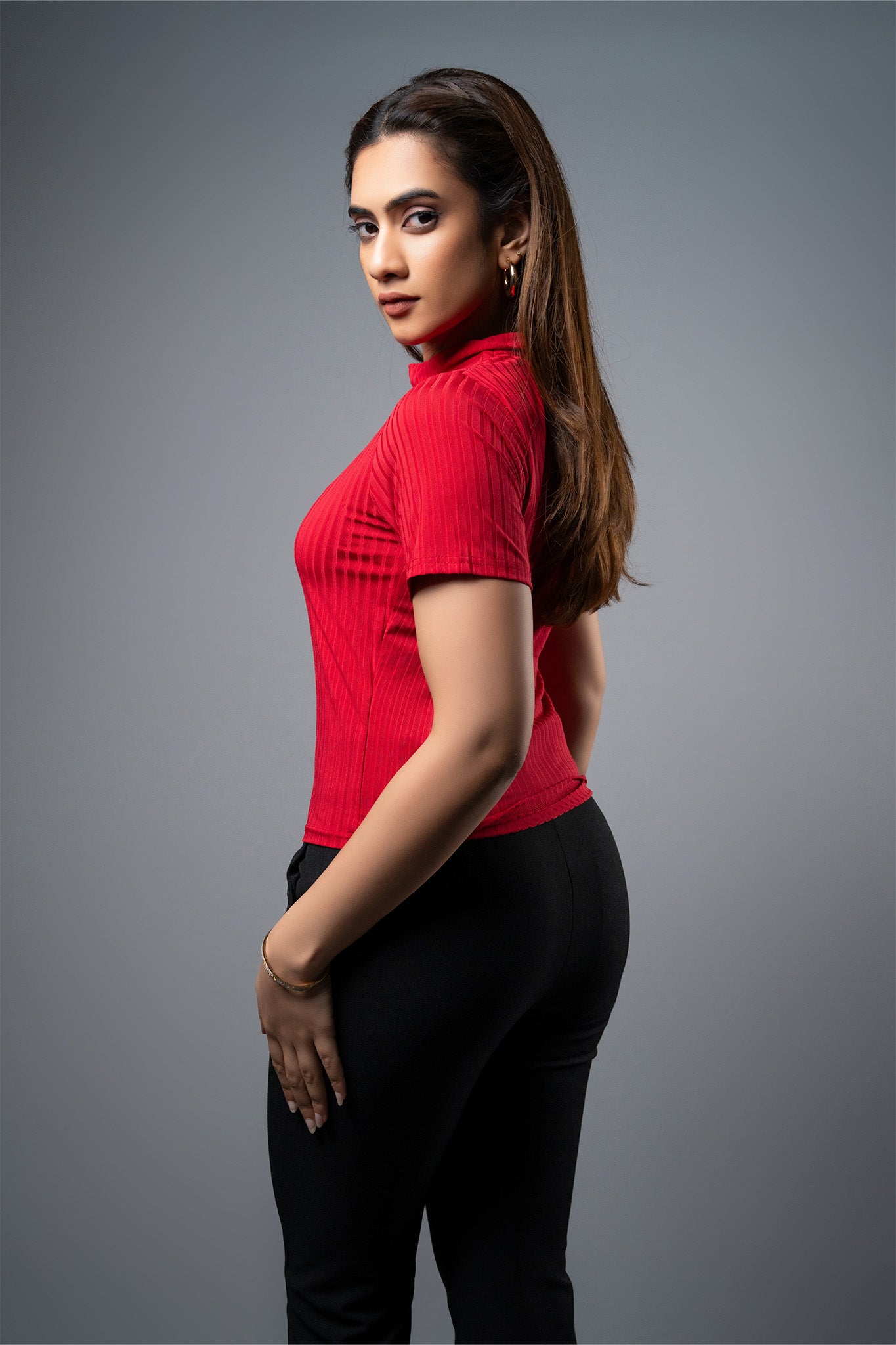 T121 | High Neck Crop T-Shirt