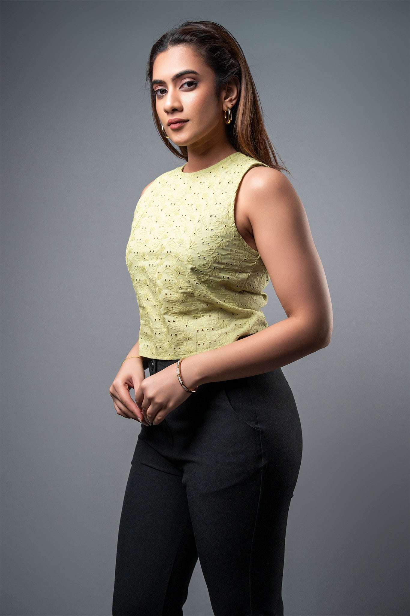 T085 | Cutlon Rose Top