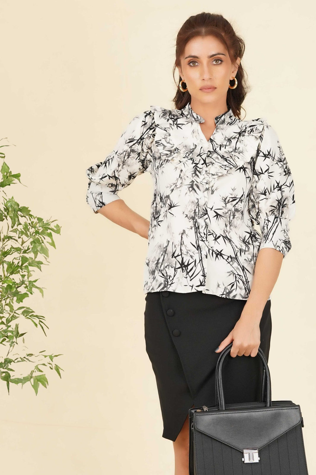 FRONT GATHERING LONG PUFF SLEEVE TOP