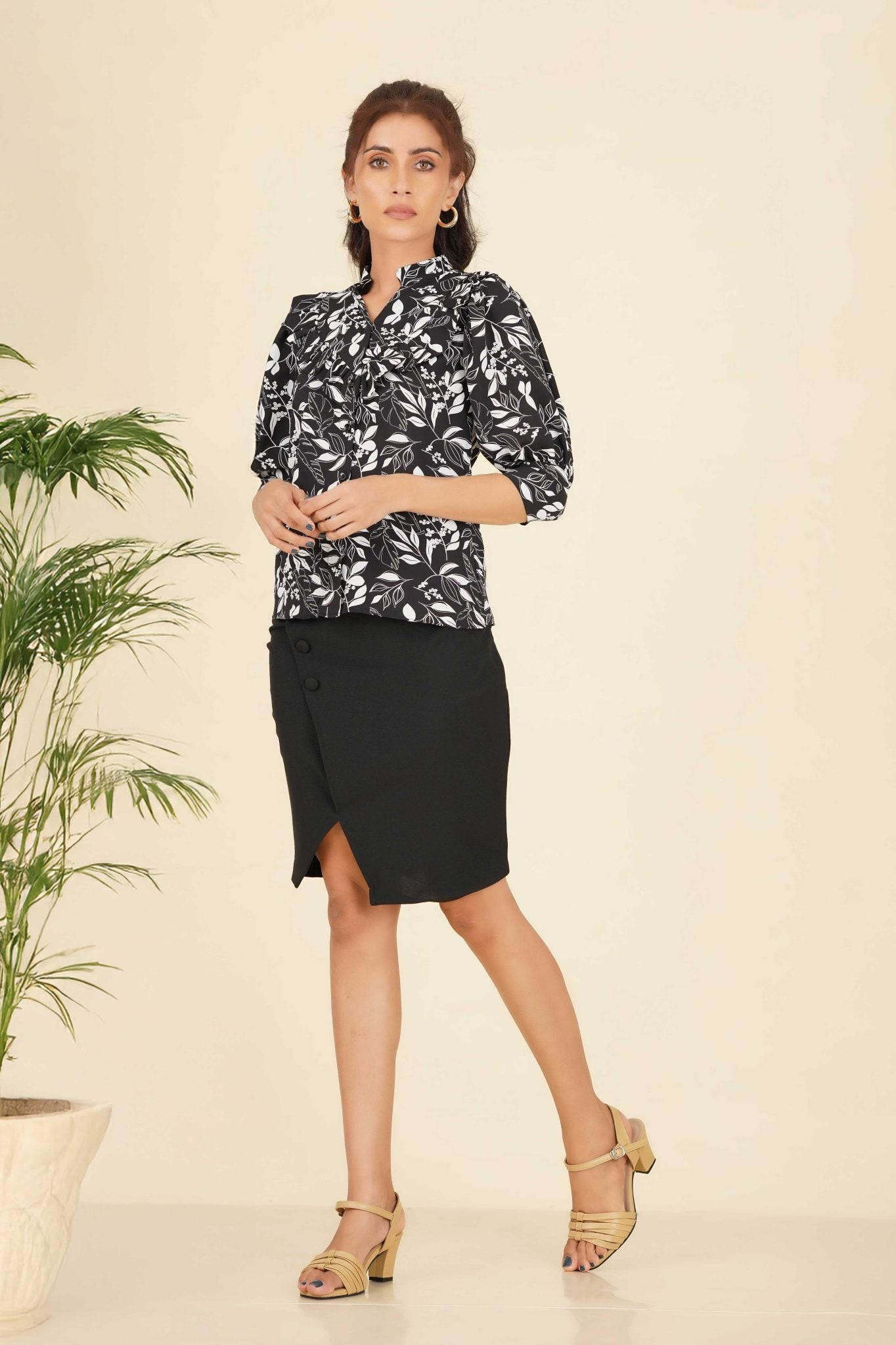 S111 | Front Gather Puff Sleeve Shirt