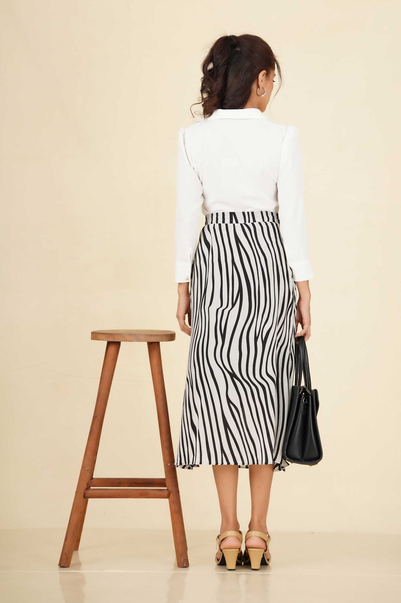 SK114 | Printed Mid Skirt