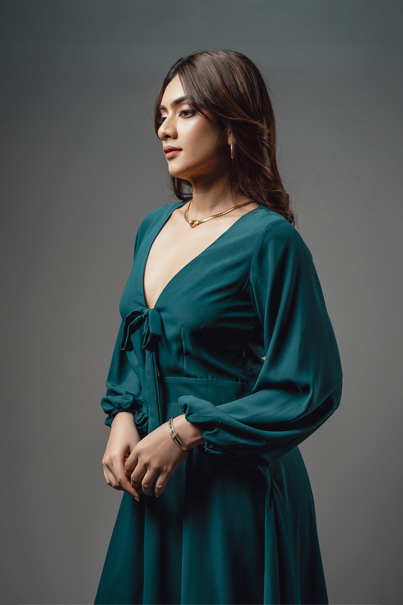 D083 | Regal Knot Dress