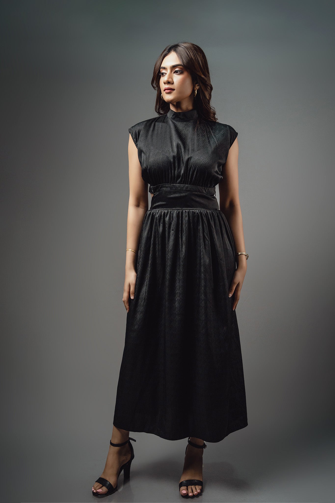 D072 | Front Merge Dress