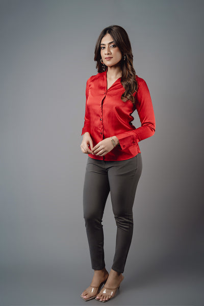 S070 l Shoulder Pleat Shirt