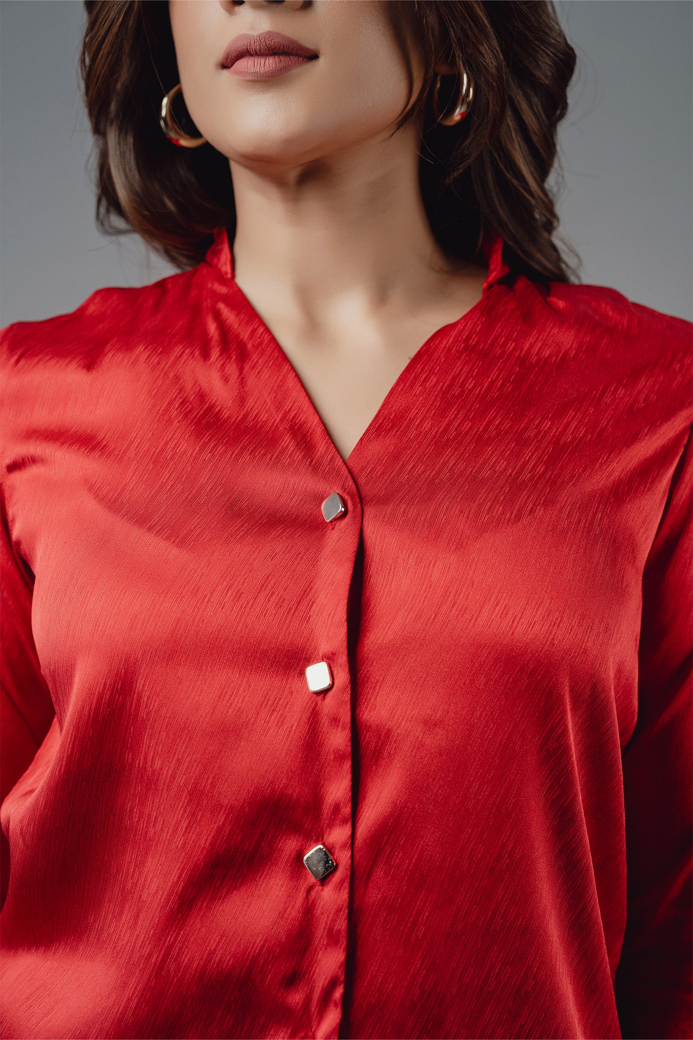 S070 | Shoulder Pleat Shirt