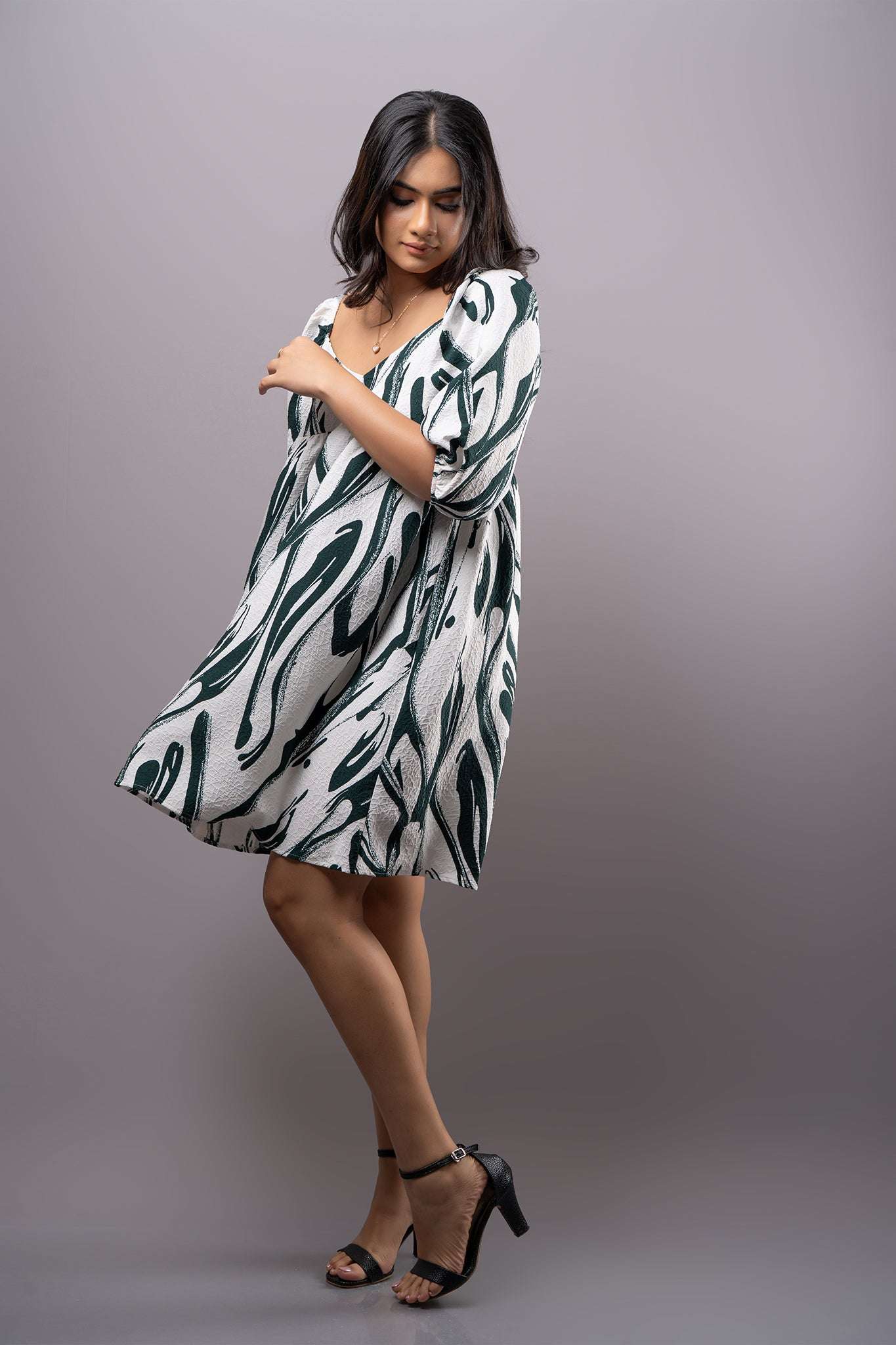 D179 l Jesi Mini Dress