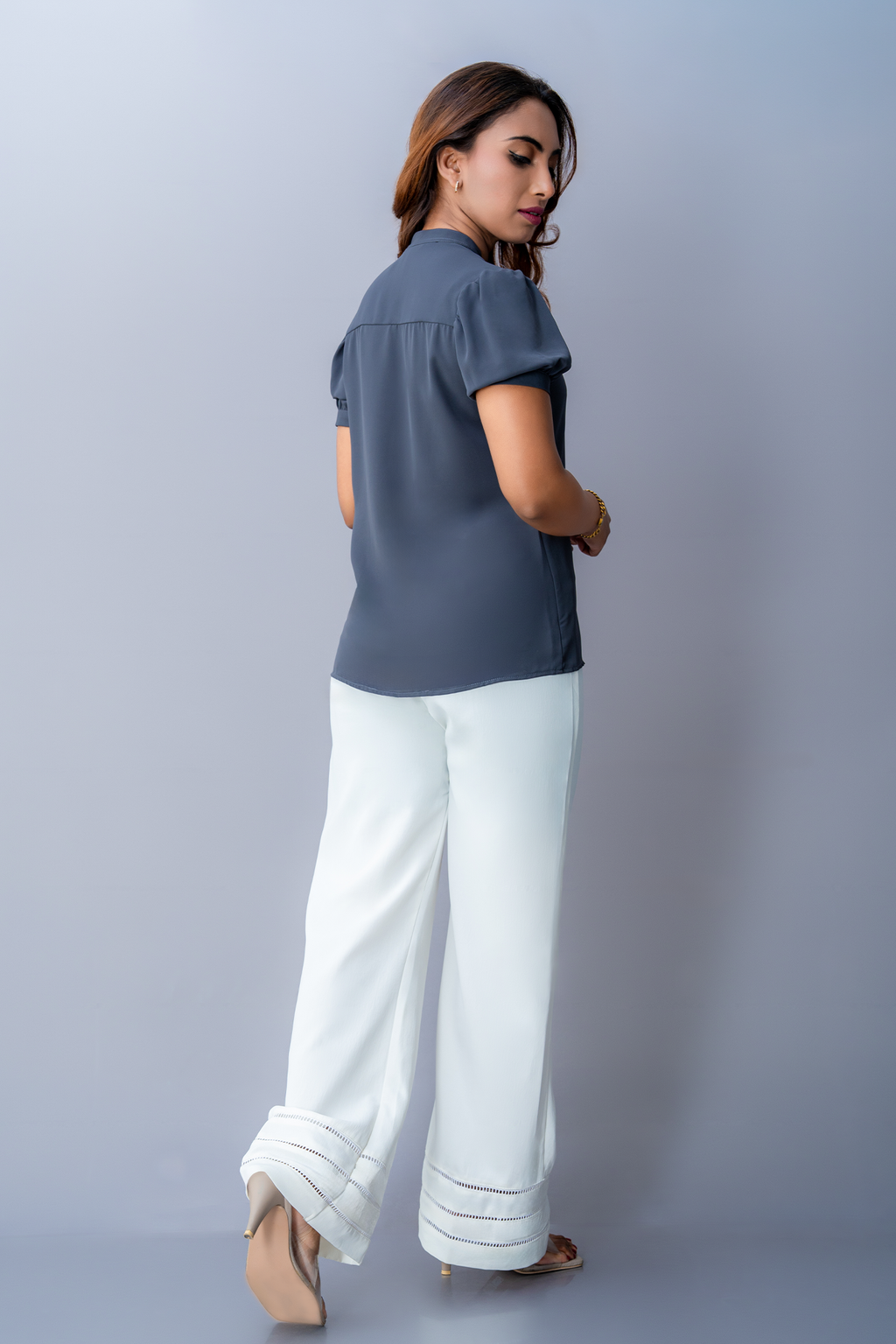 S213 | Niu Shirt